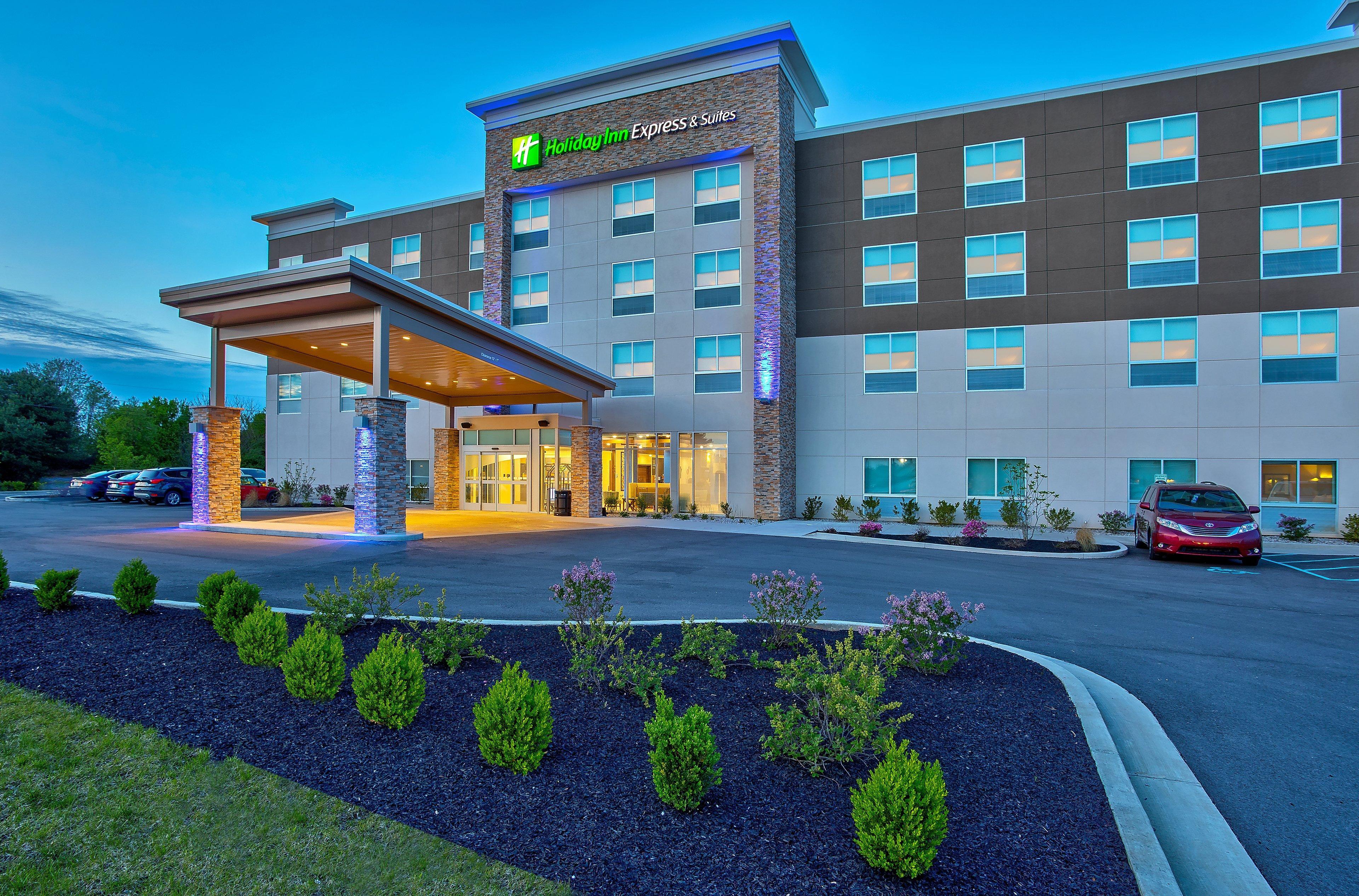 Holiday Inn Express & Suites - Lexington W - Versailles By Ihg Eksteriør bilde