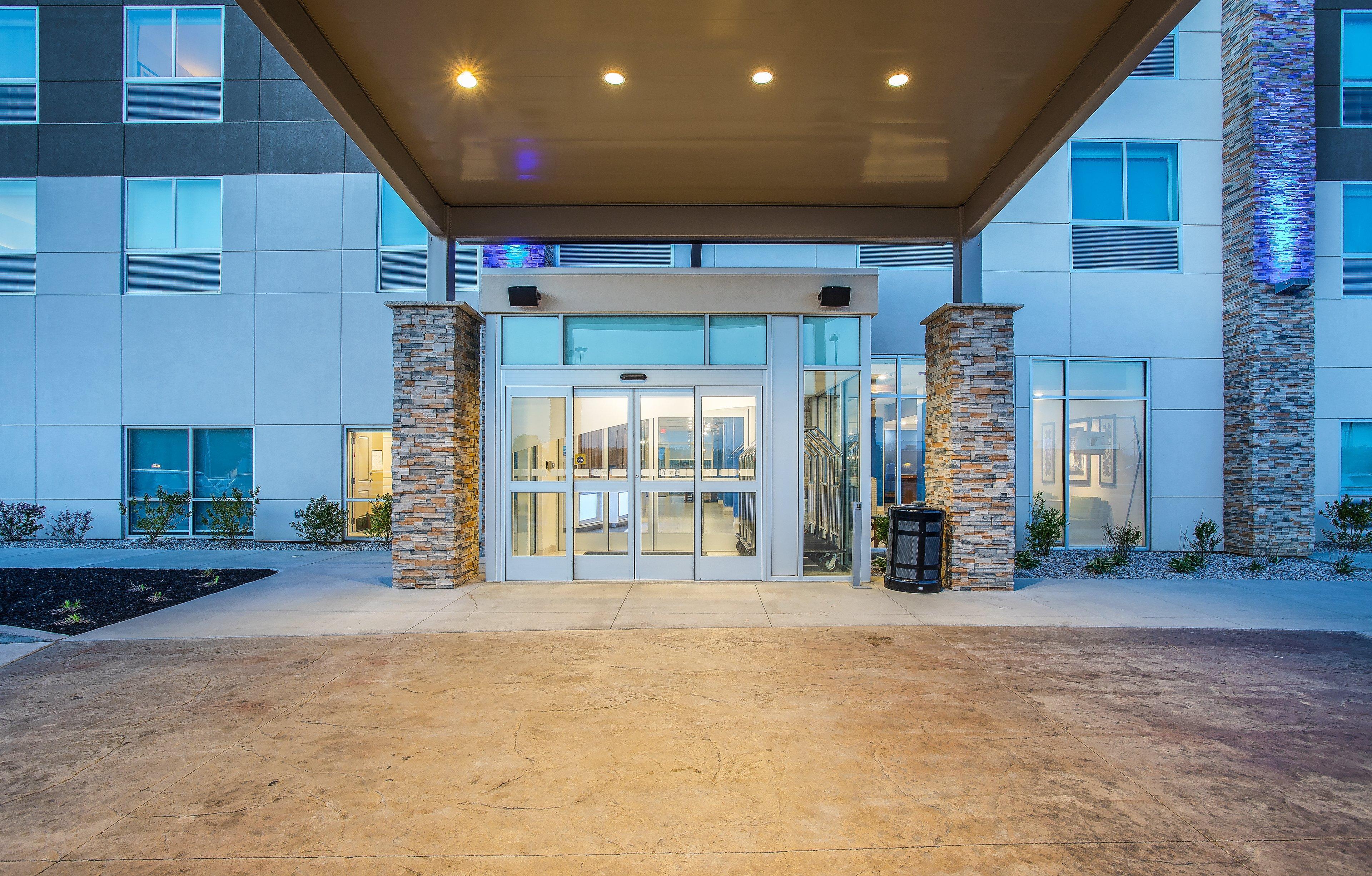 Holiday Inn Express & Suites - Lexington W - Versailles By Ihg Eksteriør bilde